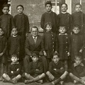 Photo de classe de Villemoustaussou (fin années 1930)