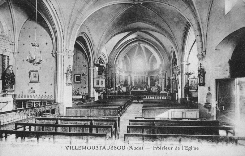 Intérieur de l'église Saint-Etienne de Villemoustaussou